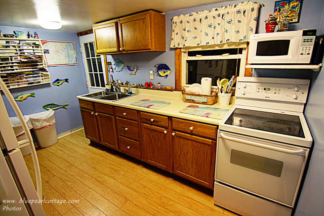 Blue Pearl cottage fully stocked kitchen